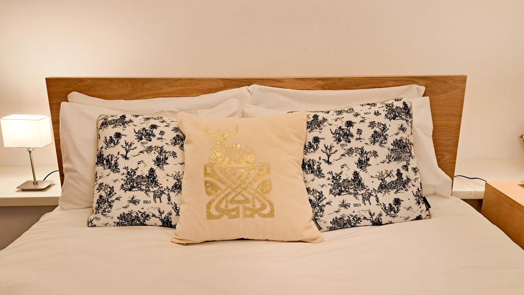The Old Vicarage Bed and Breakfast Flore Exteriör bild
